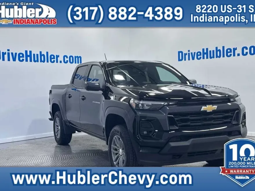 2024 Chevrolet Colorado LT photo 1