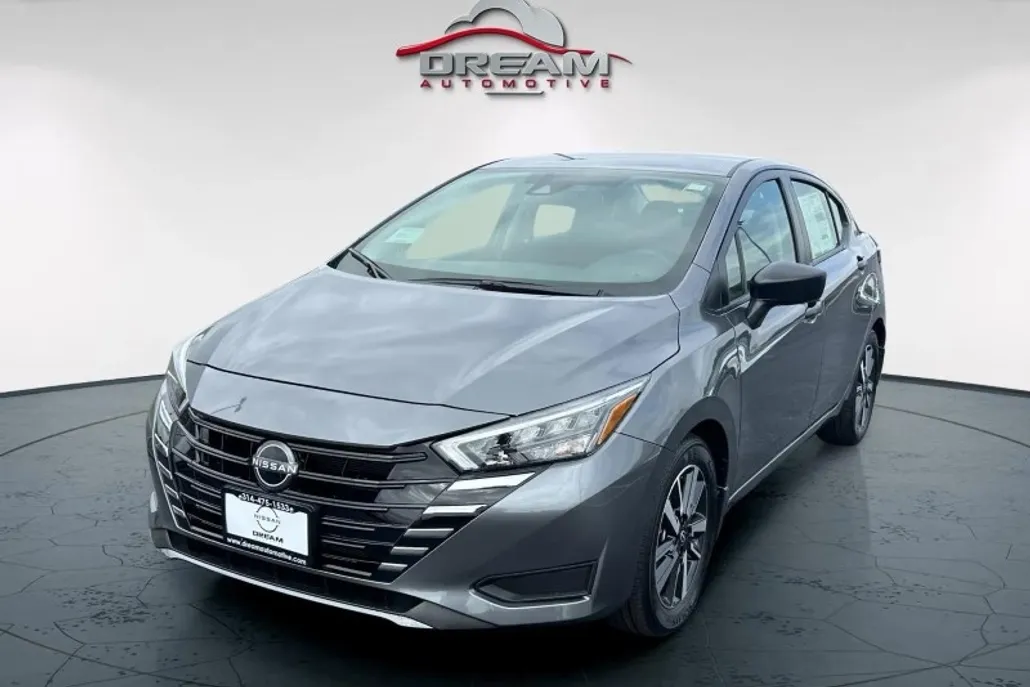 2025 Nissan Versa S photo 1