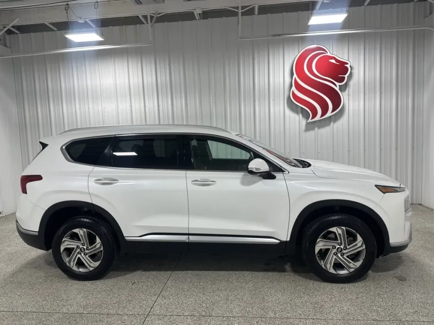 2021 Hyundai Santa Fe SEL Convenience photo 1