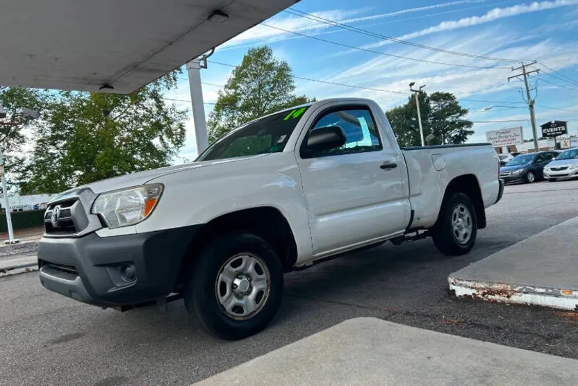 2014 Toyota Tacoma Base photo 1