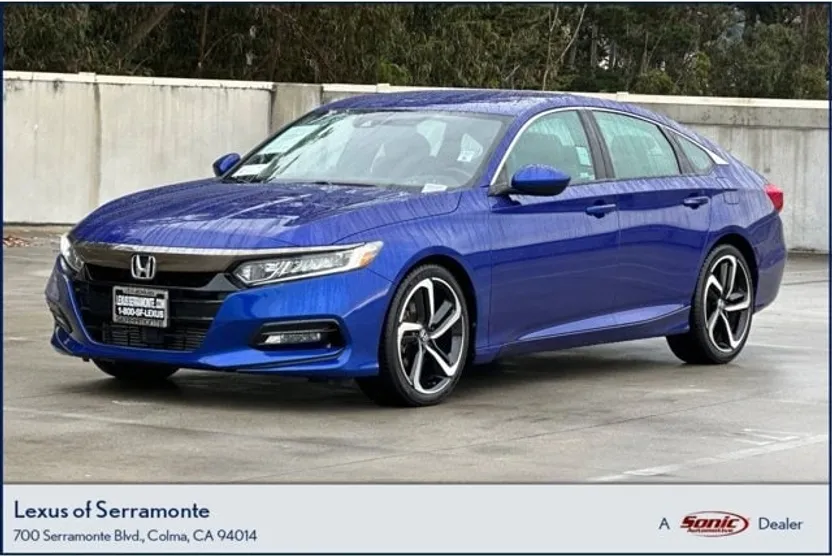 2018 Honda Accord Sport photo 1