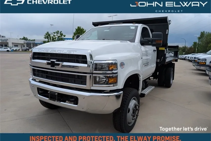 2024 Chevrolet Silverado 4500HD Work Truck photo 1