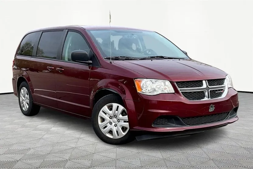 2018 Dodge Grand Caravan SE photo 1