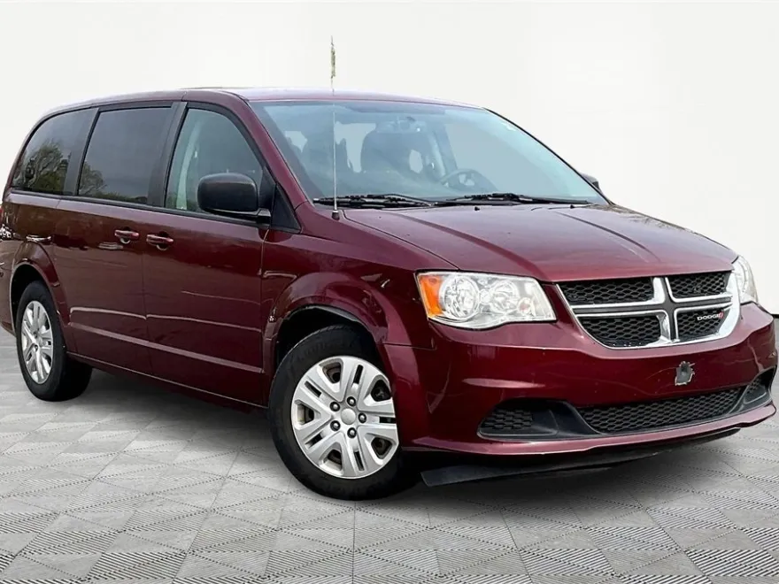 2018 Dodge Grand Caravan SE photo 1