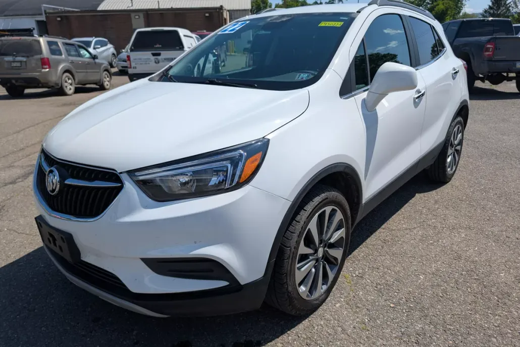 2022 Buick Encore Preferred photo 1