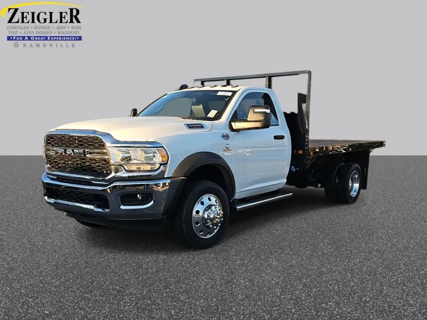 2024 Ram 5500 Tradesman photo 1