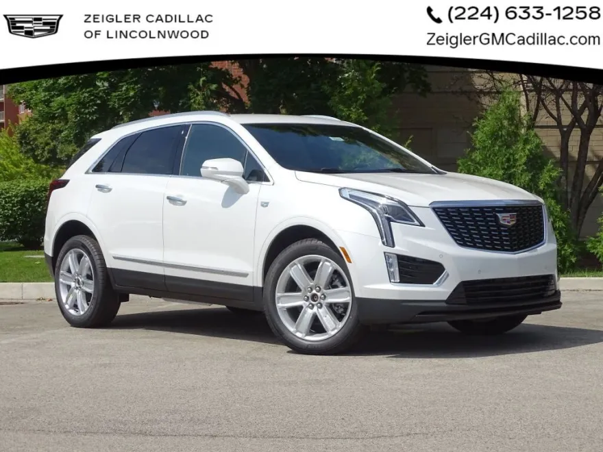 2025 Cadillac XT5 Luxury photo 1