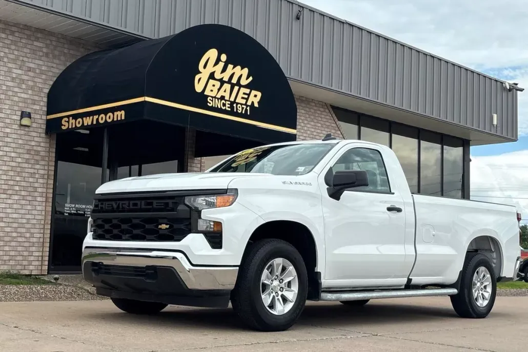 2024 Chevrolet Silverado 1500 Work Truck photo 1