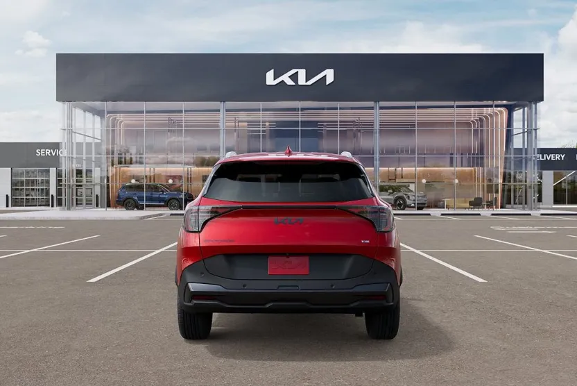 2026 Kia Sportage X-Line photo 1