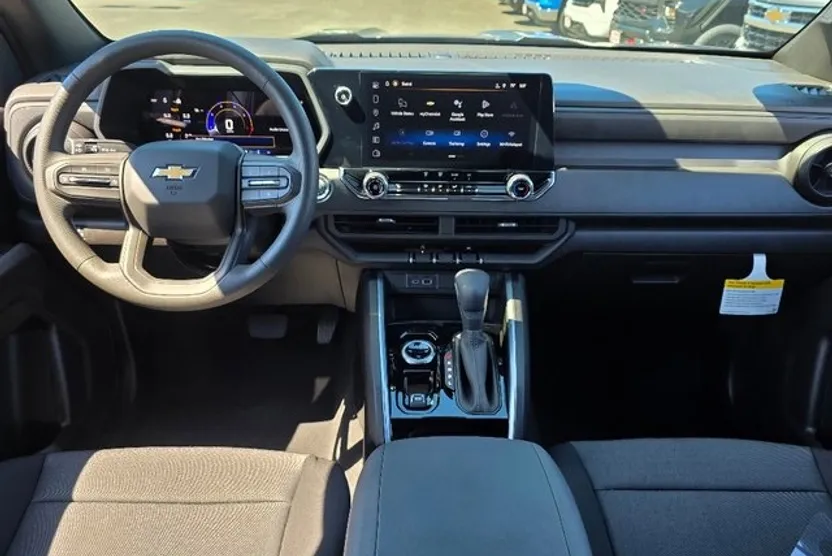 2026 Chevrolet Colorado Work Truck photo 1