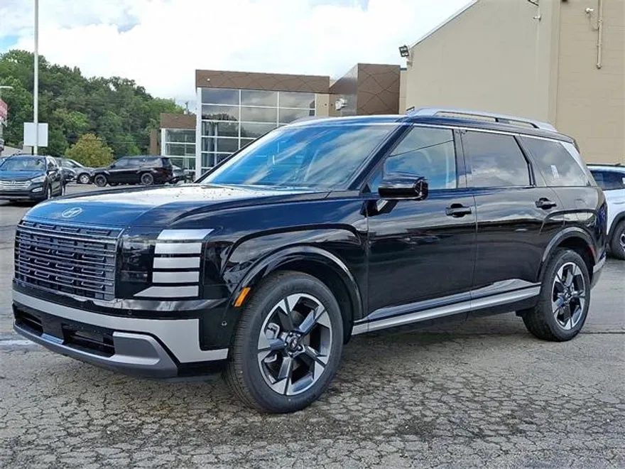 2026 Hyundai Palisade Limited photo 1