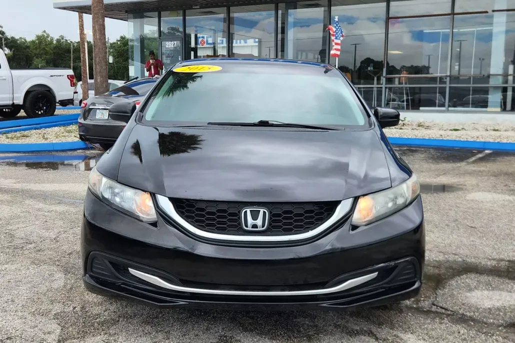 2015 Honda Civic LX photo 1