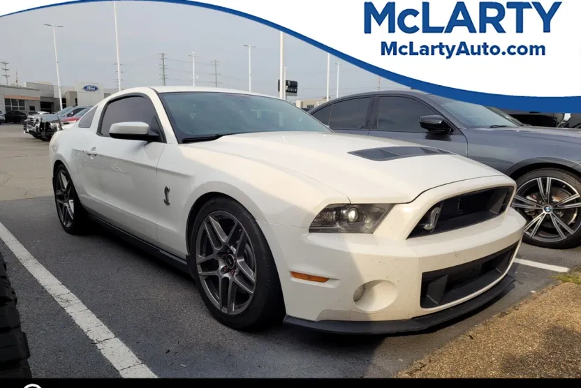 2011 Ford Mustang Shelby GT500 photo 1