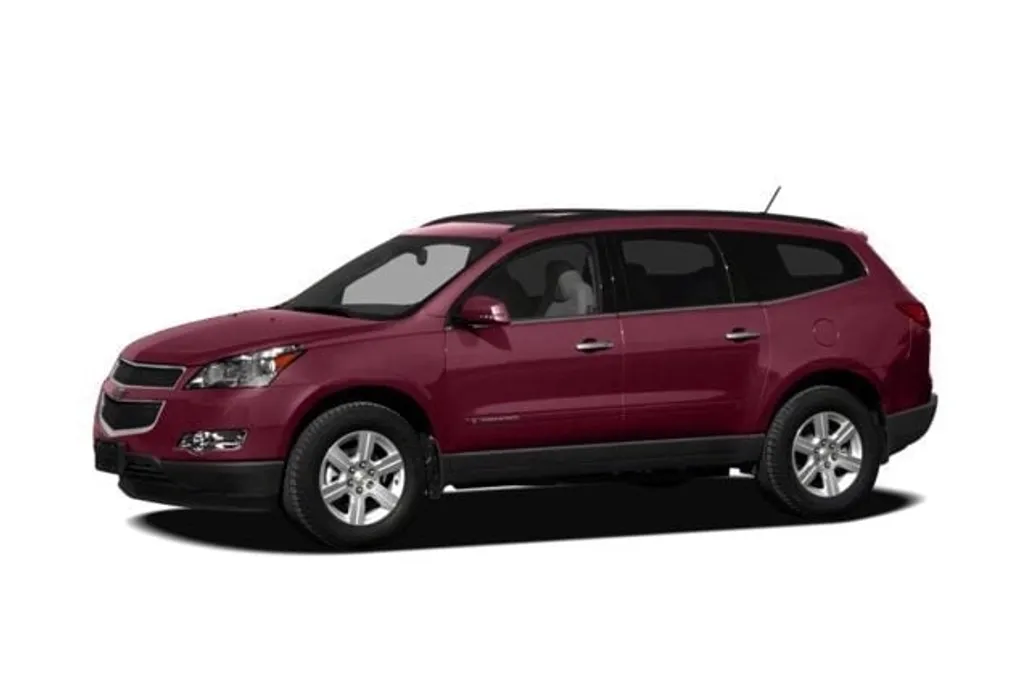 2011 Chevrolet Traverse 2LT photo 1
