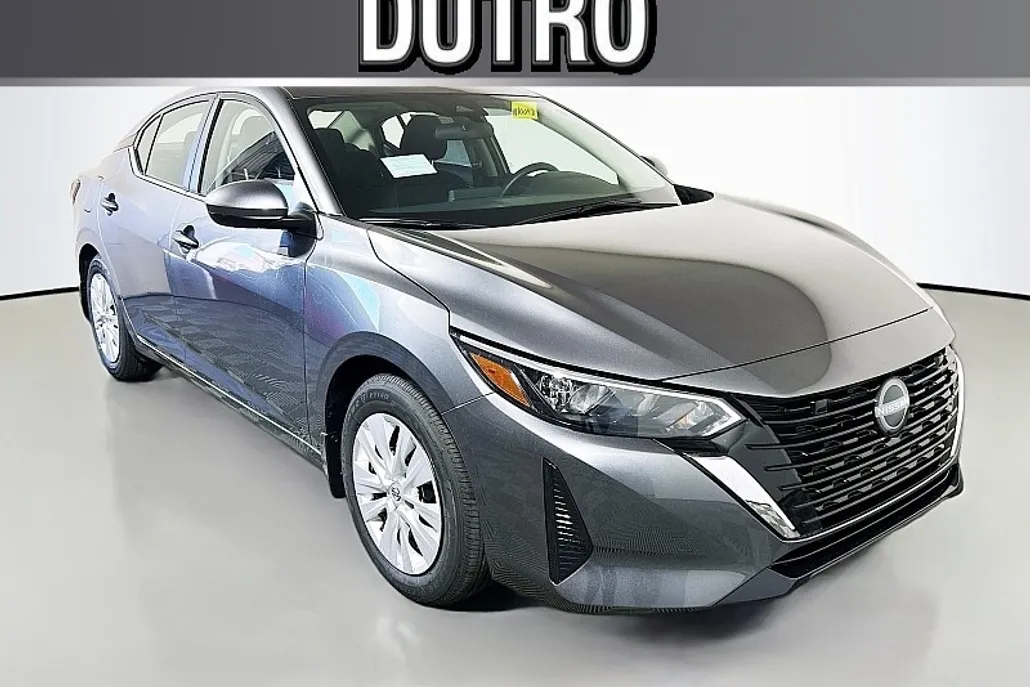 2025 Nissan Sentra S photo 1