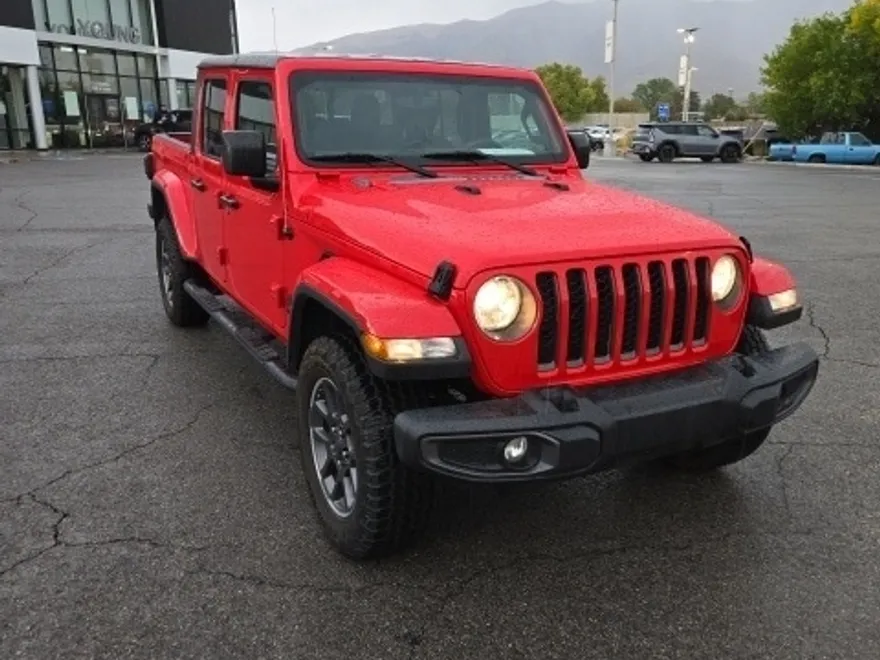 2021 Jeep Gladiator Sport photo 1