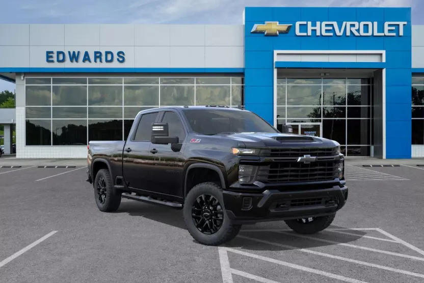 2026 Chevrolet Silverado Custom photo 1