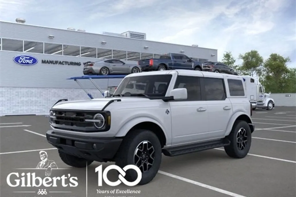 2025 Ford Bronco Outer Banks photo 1