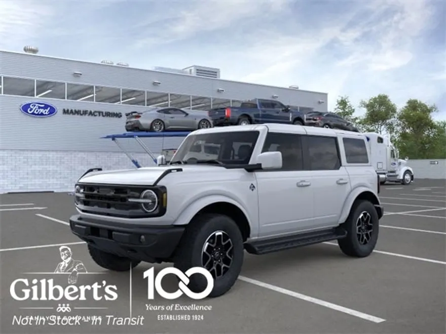 2025 Ford Bronco Outer Banks photo 1