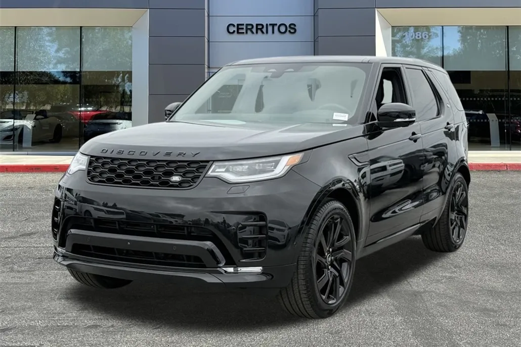 2025 Land Rover Discovery SE photo 1