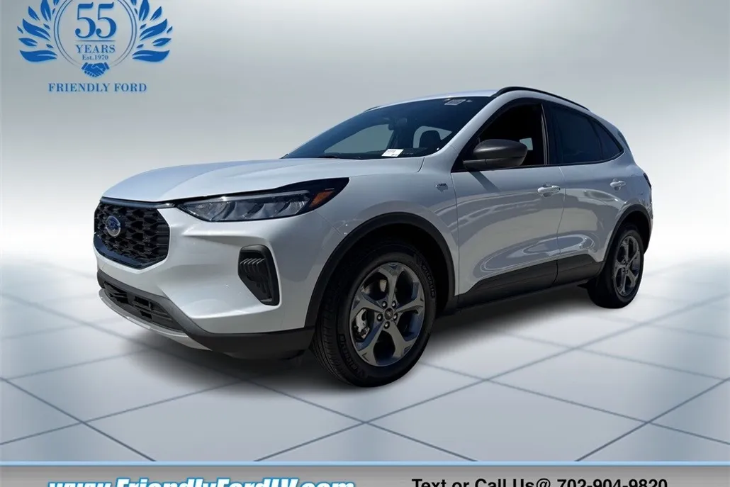 2025 Ford Escape ST-Line photo 1