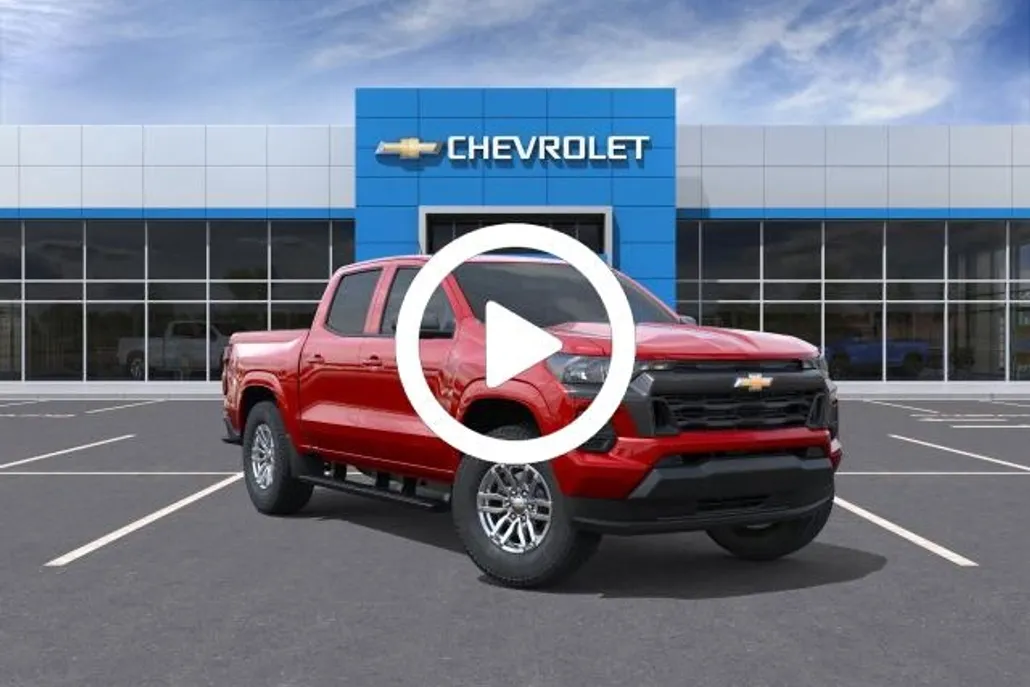 2026 Chevrolet Colorado LT photo 1