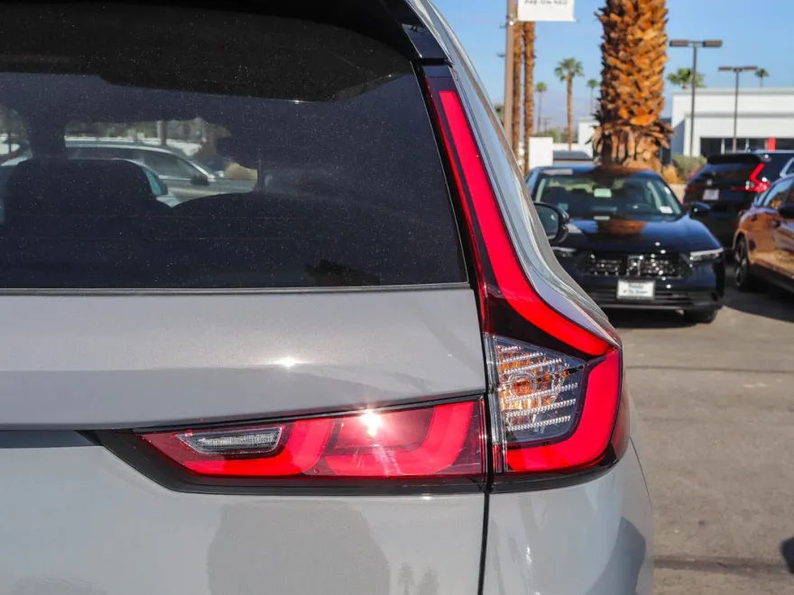 2026 Honda CR-V Hybrid photo 1