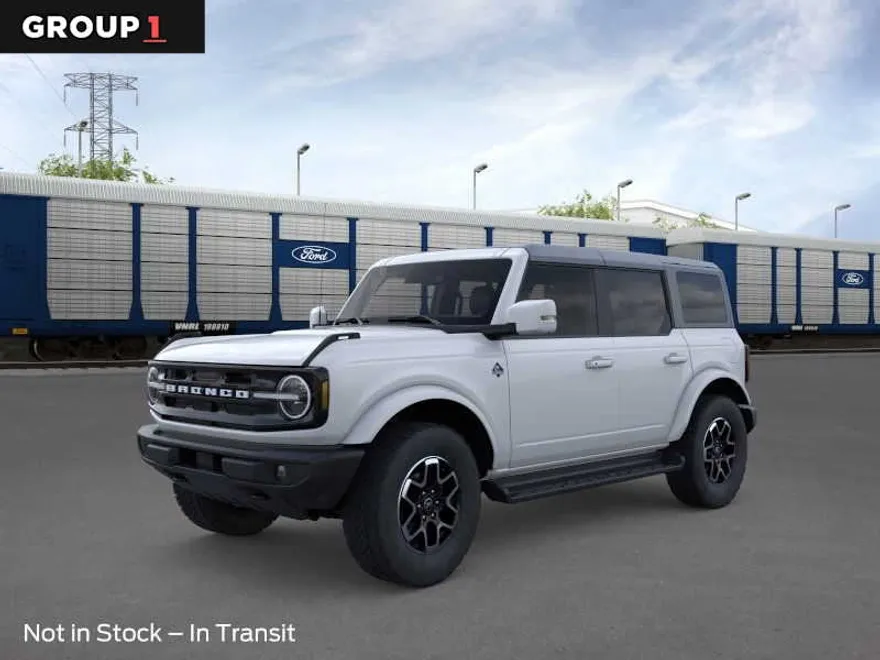 2025 Ford Bronco Outer Banks photo 1