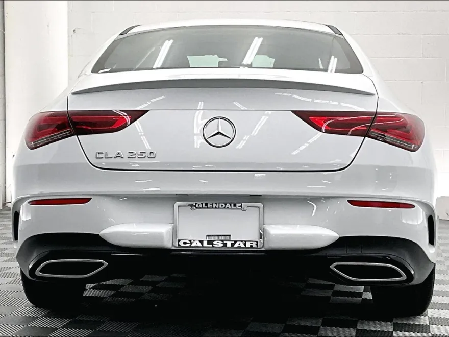 2023 Mercedes Benz CLA 250 photo 1