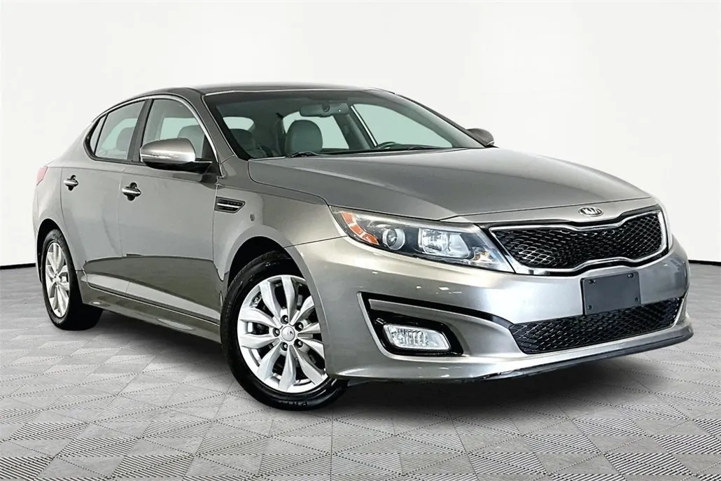 2015 Kia Optima EX photo 1