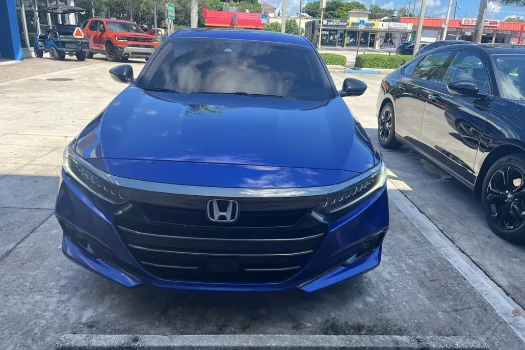 2021 Honda Accord Sport SE photo 1