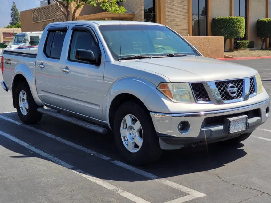 2008 Nissan Frontier SE photo 1