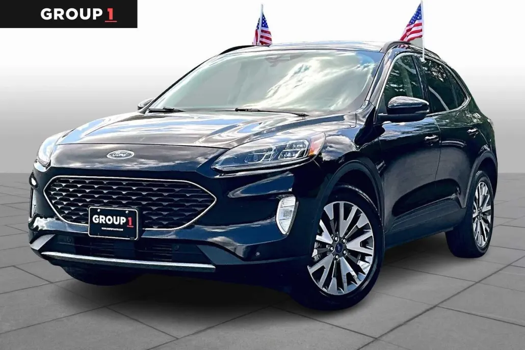 2020 Ford Escape Titanium photo 1