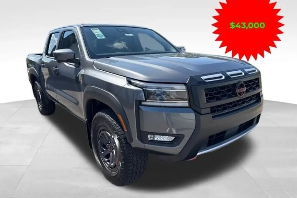 2025 Nissan Frontier PRO-4X photo 1