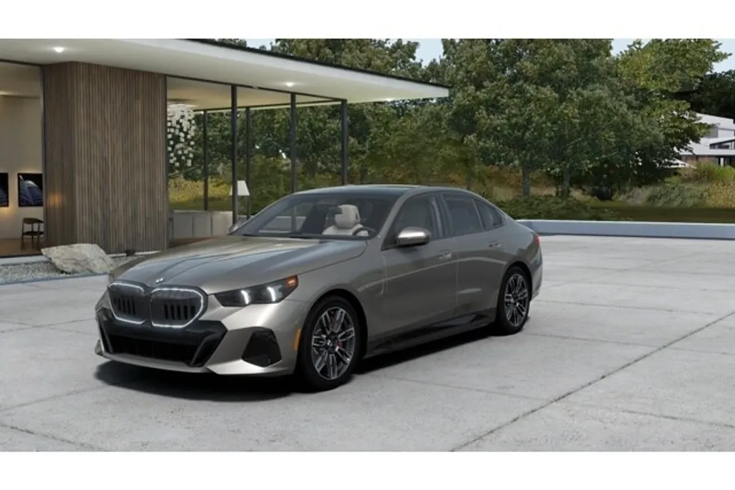 2026 Bmw 550e xDrive photo 1