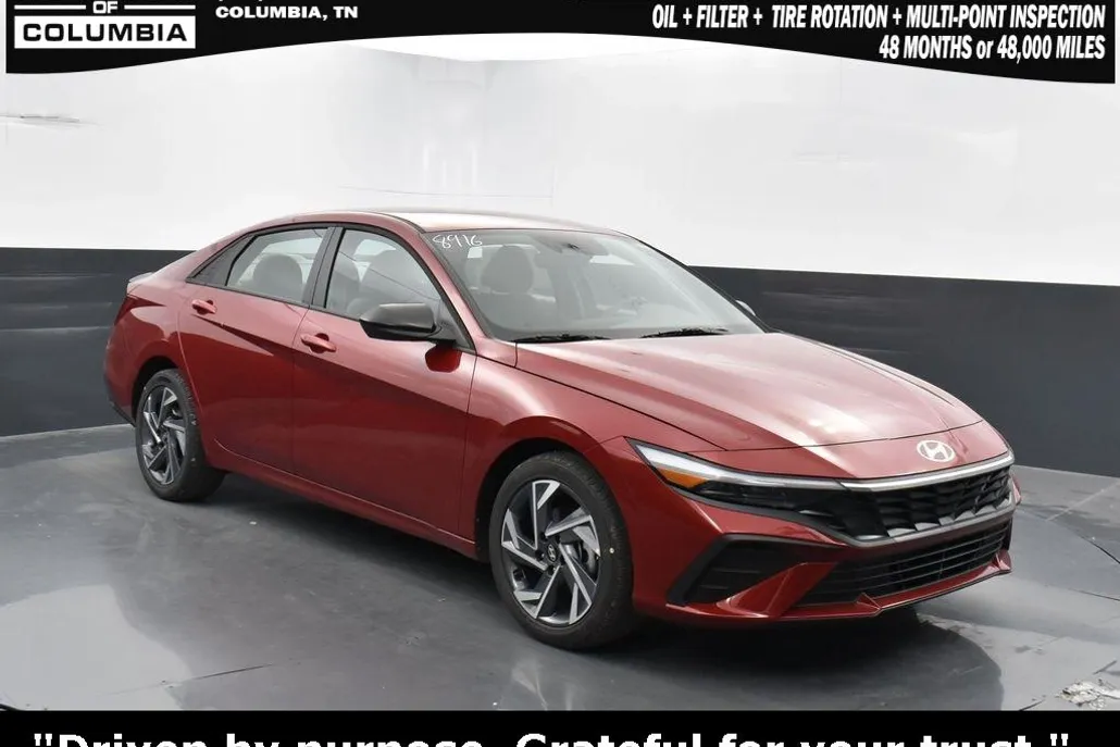 2025 Hyundai Elantra SEL Sport photo 1
