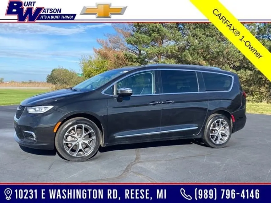 2021 Chrysler Pacifica Limited photo 1