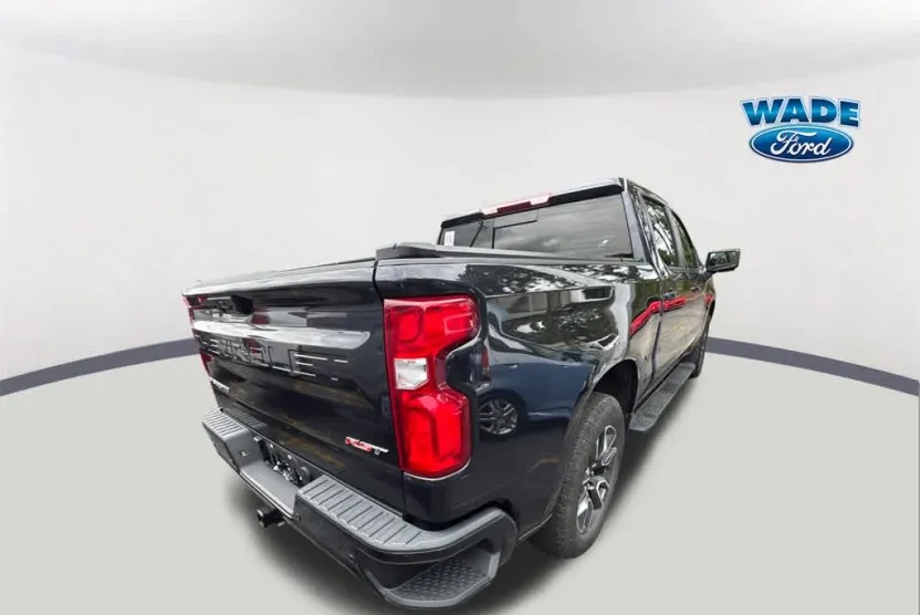 2022 Chevrolet Silverado 1500 RST photo 1