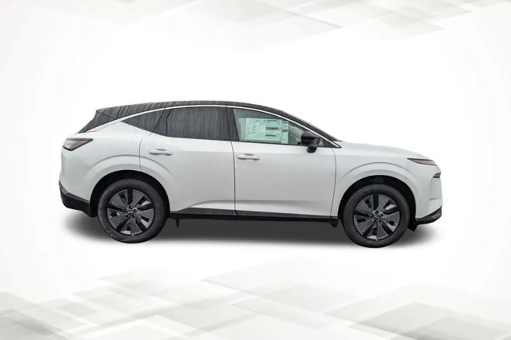 2025 Nissan Murano SL photo 1