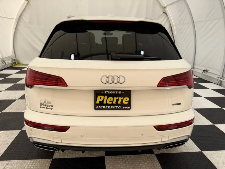 2023 Audi Q5 45 S line Premium photo 1