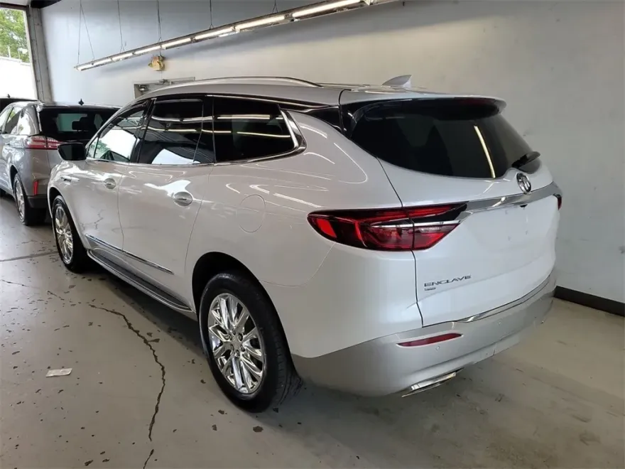 2021 Buick Enclave Premium photo 1