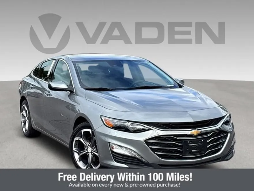 2023 Chevrolet Malibu 1LT photo 1