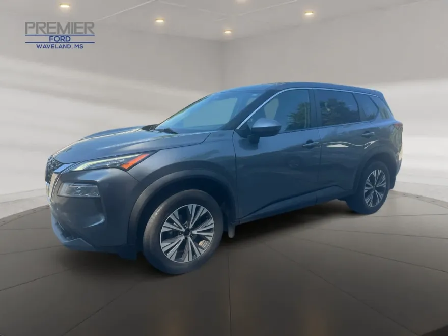 2022 Nissan Rogue SV photo 1