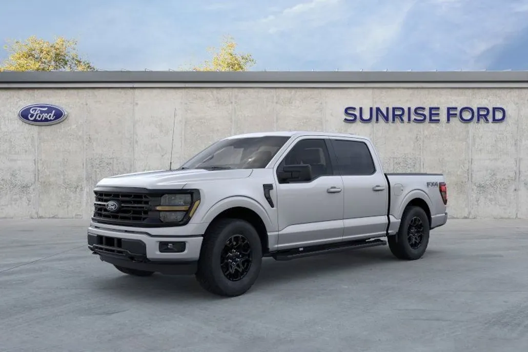 2025 Ford F-150 XLT photo 1