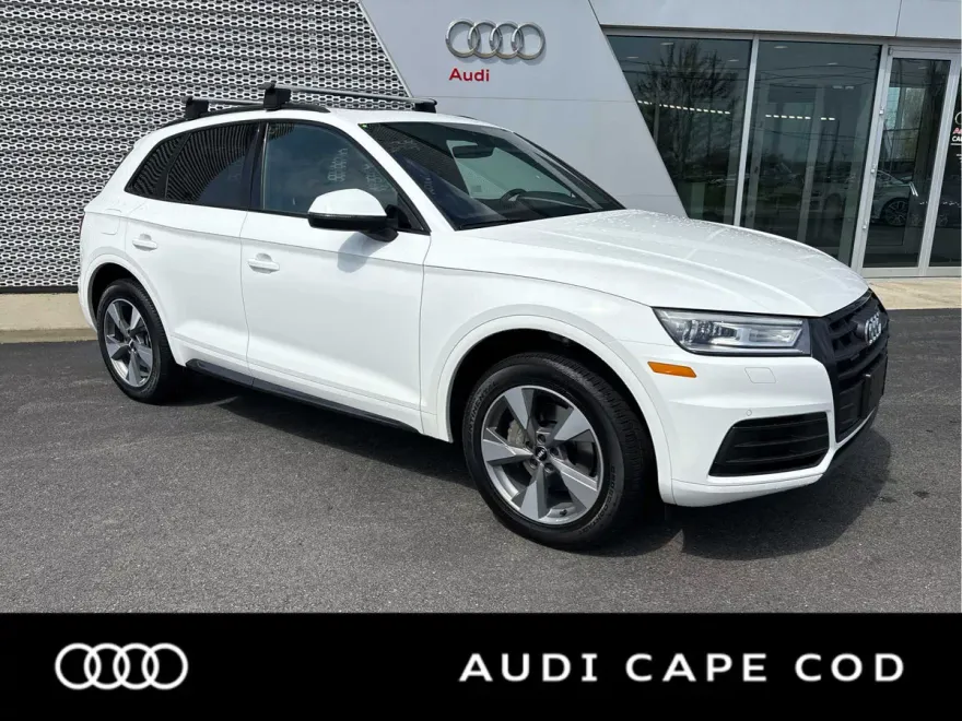 2020 Audi Q5 Premium photo 1