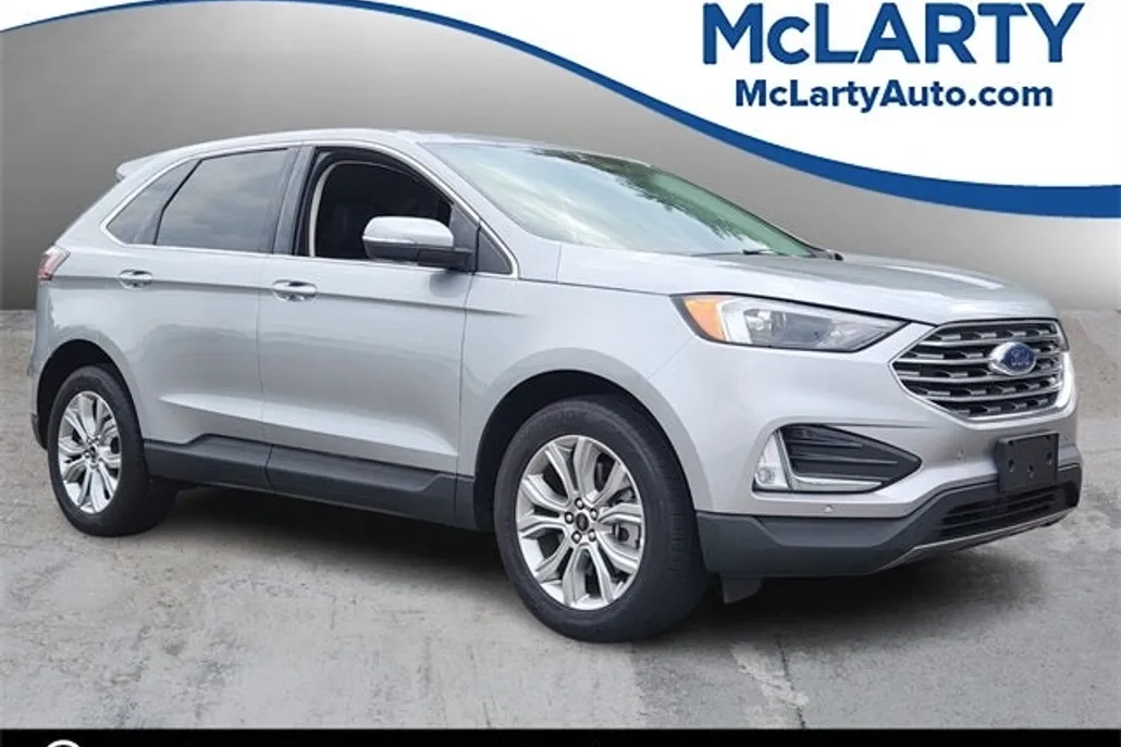2024 Ford Edge Titanium photo 1