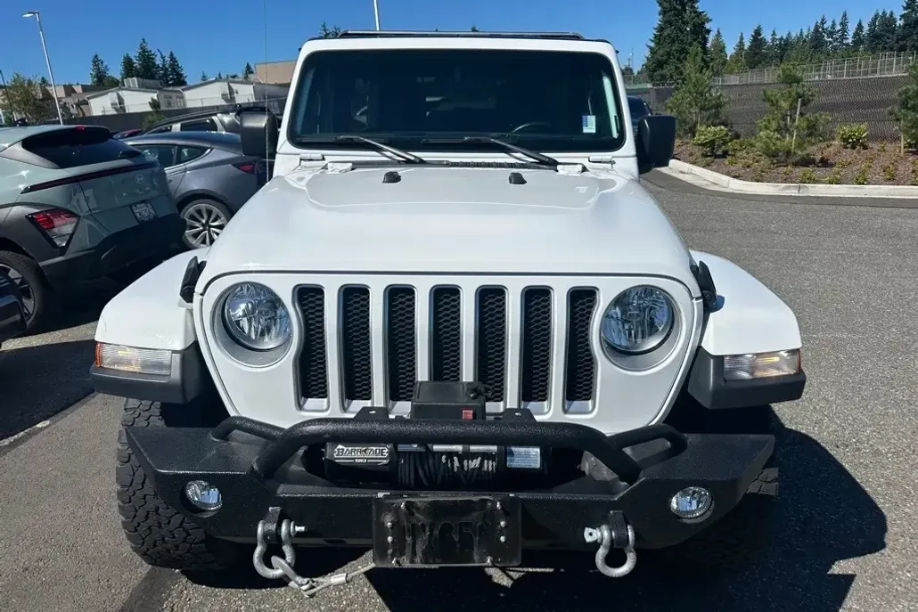 2019 Jeep Wrangler Unlimited Sahara photo 1