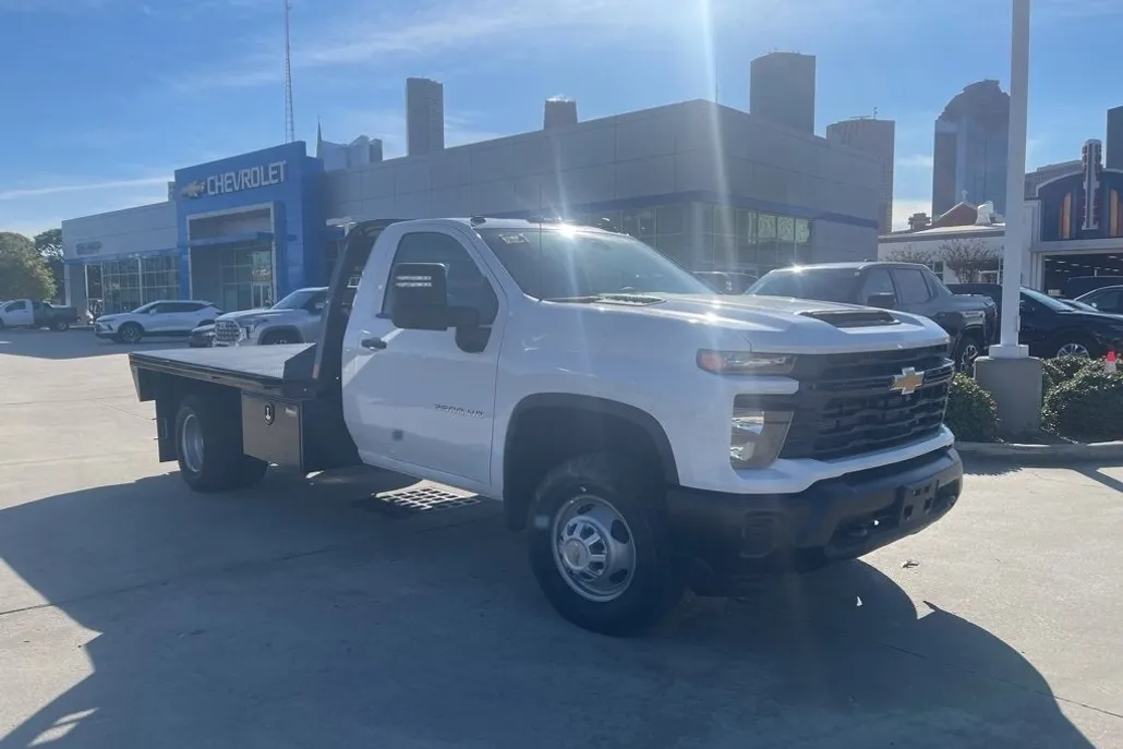 2024 Chevrolet Silverado 3500HD Work Truck photo 1