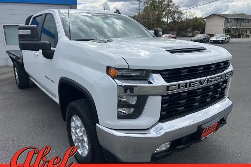 2022 Chevrolet Silverado 2500HD LT photo 1