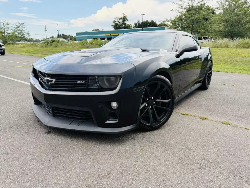 2015 Chevrolet Camaro ZL1 photo 1